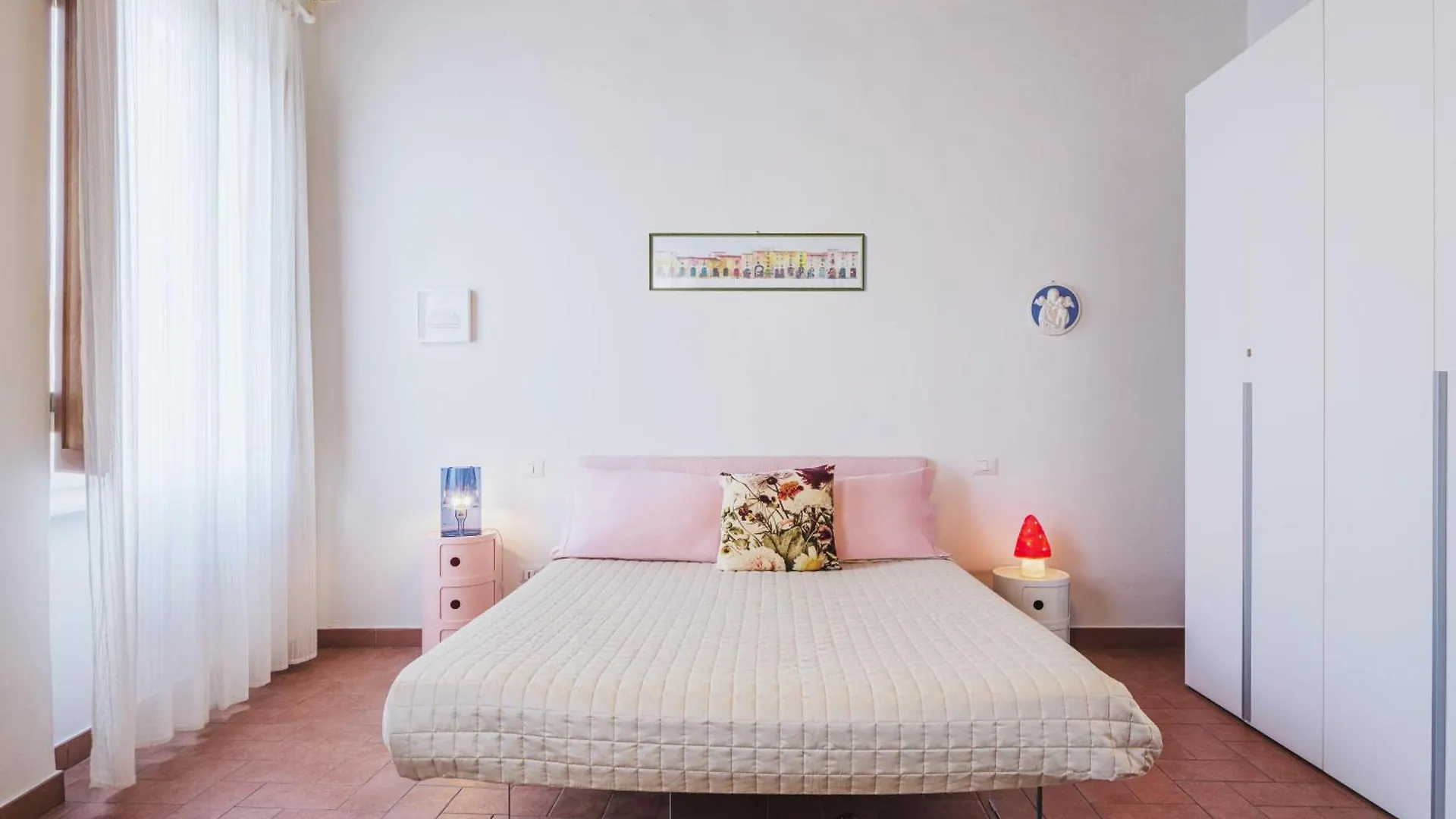 Michael'S Home - Cozy Apartment In The Heart Of Lucca 0*,