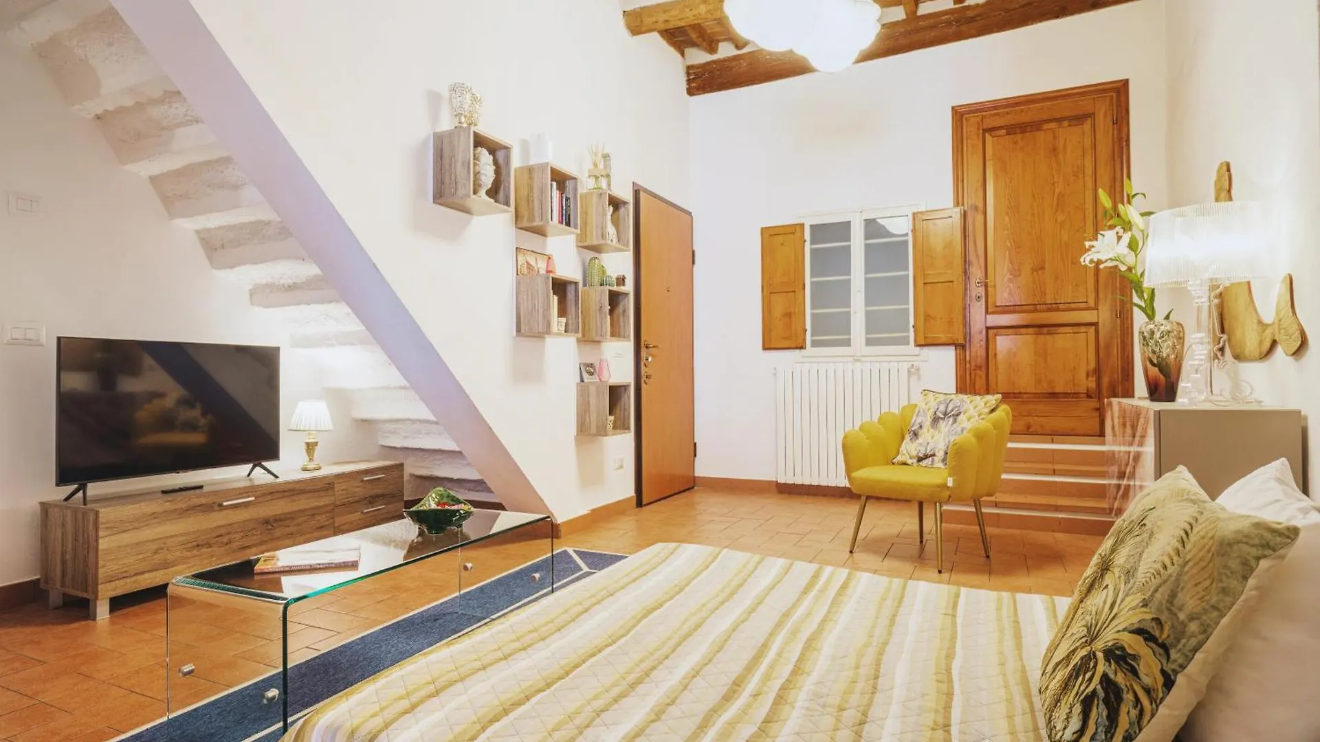 Michael'S Home - Cozy Apartment In The Heart Of Lucca Italy