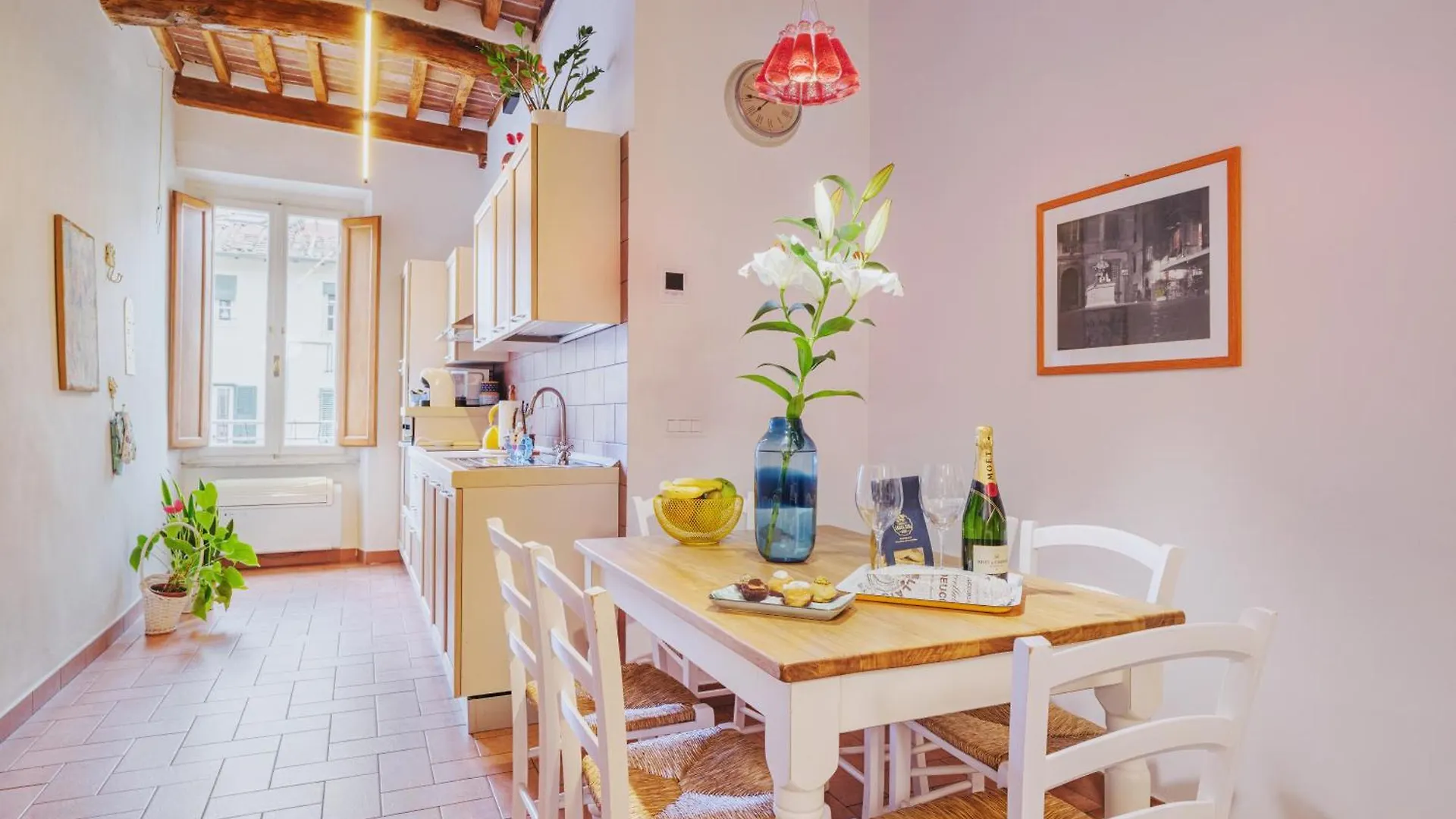 Michael'S Home - Cozy Apartment In The Heart Of Lucca Italy